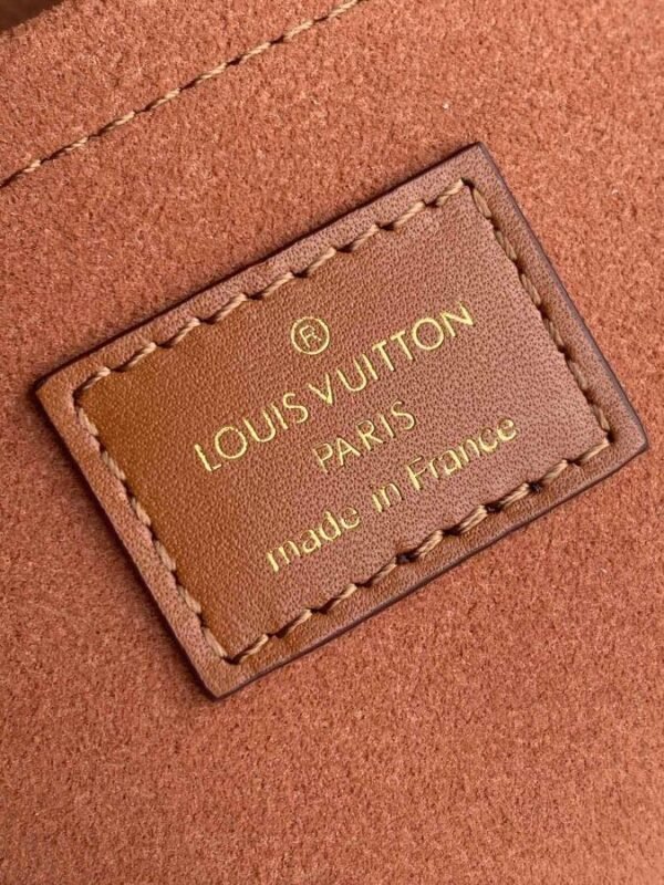 LV Locky BB M44654