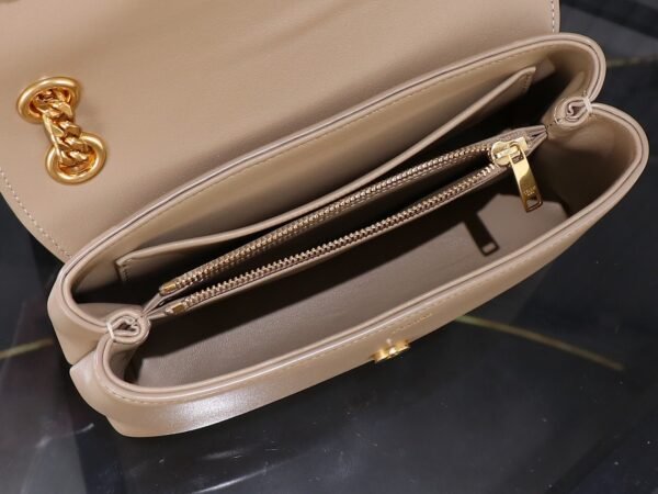 TEEN CELINE VICTOIRE BAG in SUPPLE GRAINED CALFSKIN