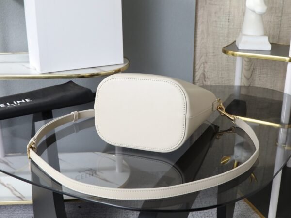 CELINE SMALL BUCKET LOUISE IN SMOOTH CALFSKIN