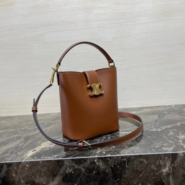 CELINE SMALL BUCKET LOUISE IN SMOOTH CALFSKIN