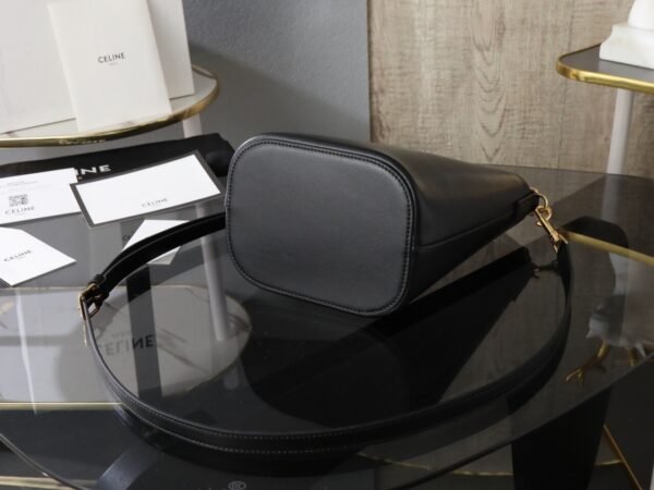 CELINE SMALL BUCKET LOUISE IN SMOOTH CALFSKIN