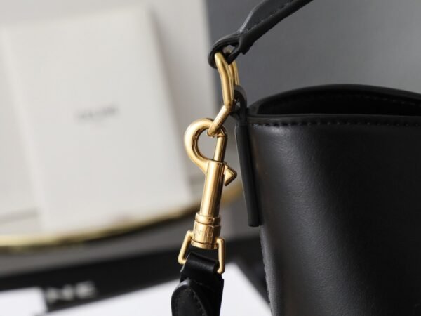 CELINE SMALL BUCKET LOUISE IN SMOOTH CALFSKIN