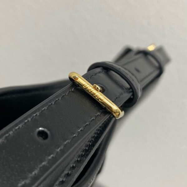 Celine MEDIUM CAMILLE 16 SOFT BAG IN SMOOTH CALFSKIN