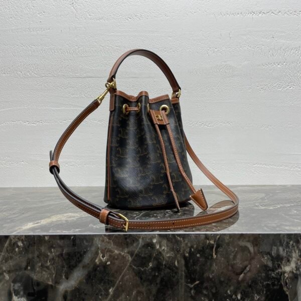 CELINE TEEN CLARA BAG IN Triomphe Canvas and calfskin