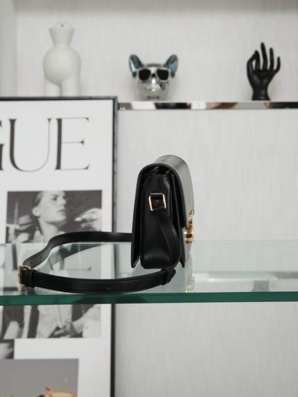 CELINE TEEN TRIOMPHE BAG IN SHINY CALFSKIN BLACK