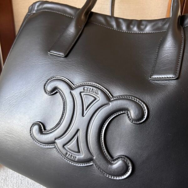 CELINE CABAS TRIOMPHE cowhide drawstring bag