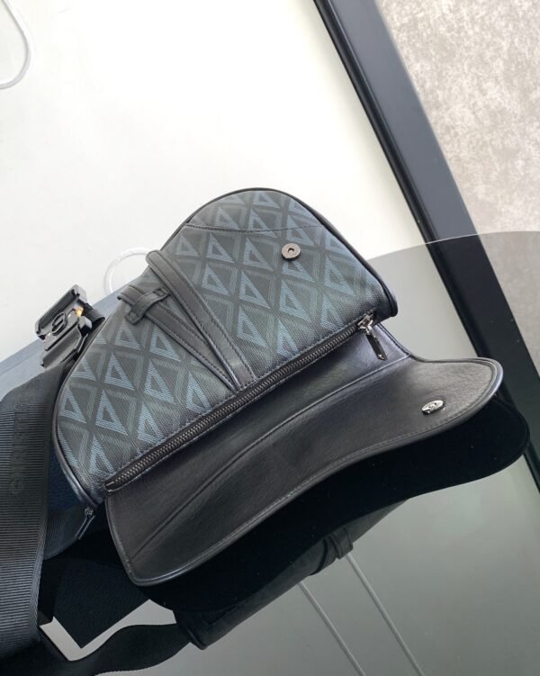 Dior Saddle Bag