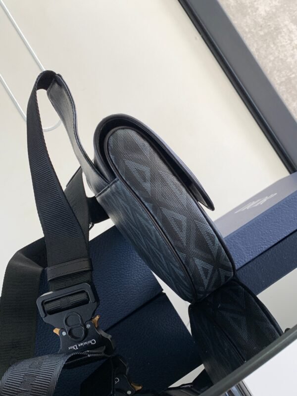 Dior Saddle Bag