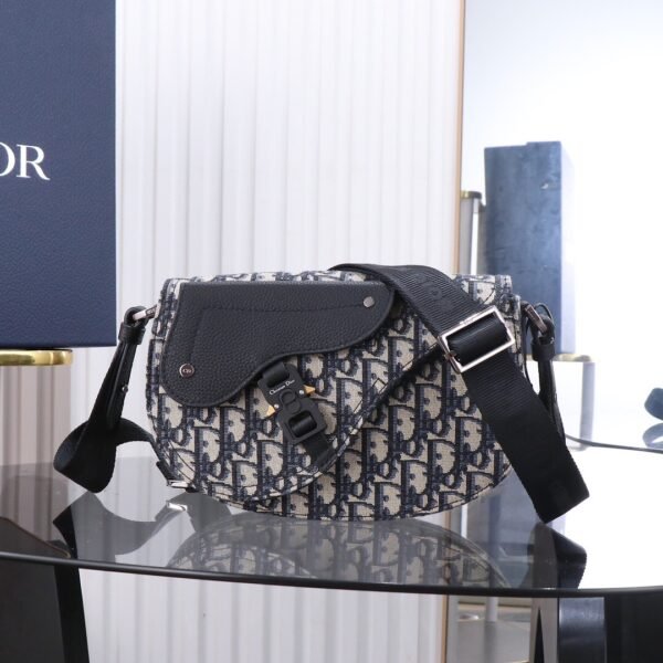 Dior Saddle Messenger Bag