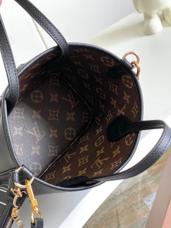 LV Neverfull Bandoulière Inside Out BB