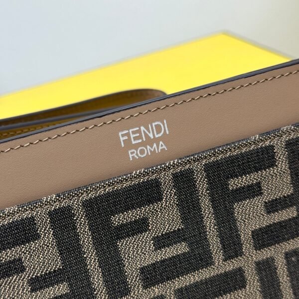 FF Jacquard Flat Pouch Medium