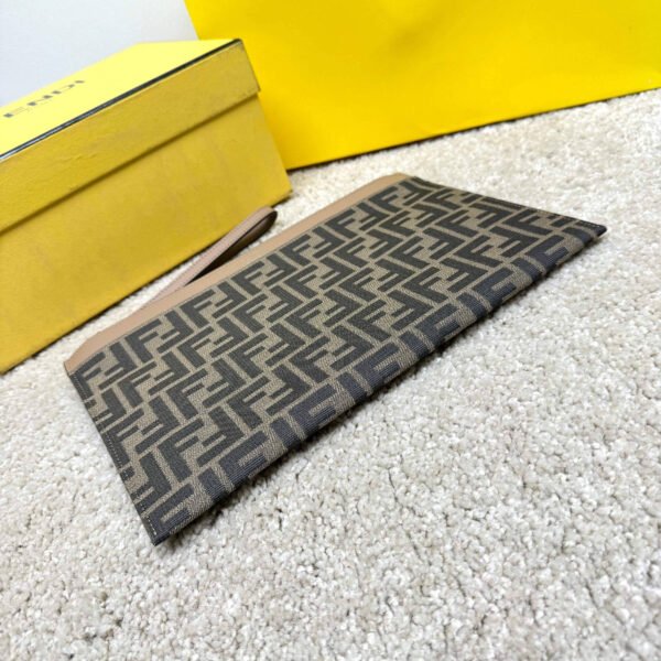 FF Jacquard Flat Pouch Medium
