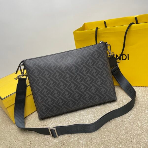 Fendi Diagonal Messenger
