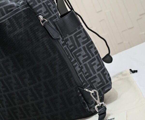 Fendi Strike Large