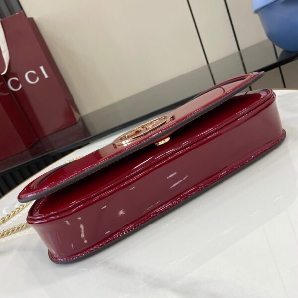 GUCCI BLONDIE series medium shoulder bag