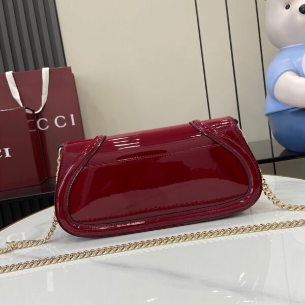 GUCCI BLONDIE series medium shoulder bag