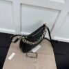 GG EMBLEM medium shoulder bag
