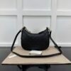 GG EMBLEM medium shoulder bag