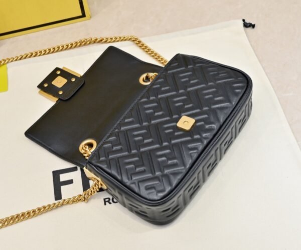 Baguette Chain Midi