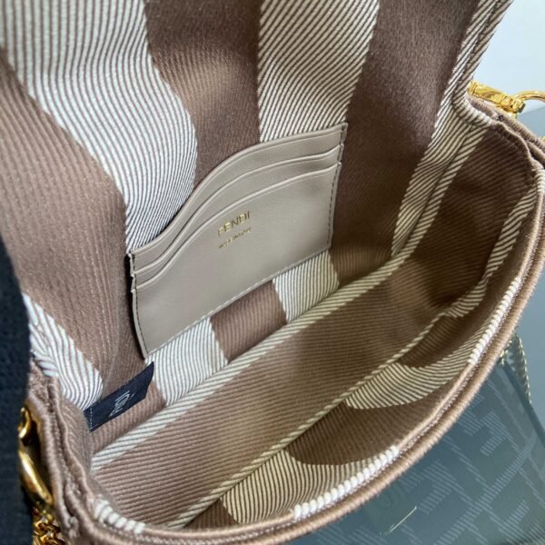 Fendi Baguette