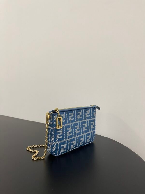Baguette Pouch