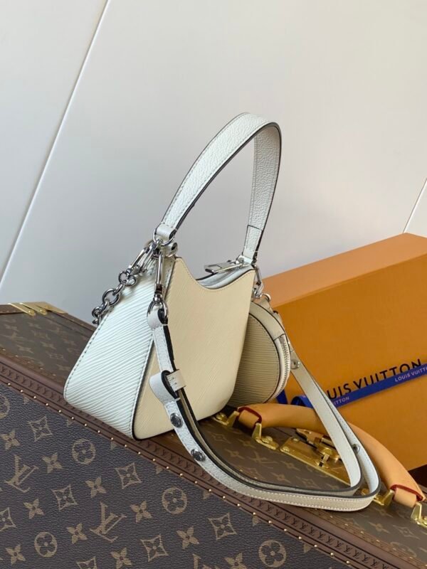 LOUIS VUITTON Marellini M20999