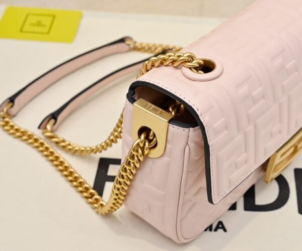 Baguette Chain Midi