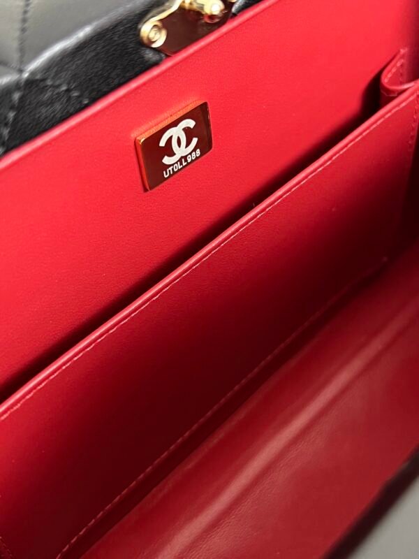 CHANEL Medium Box bag Lambskin