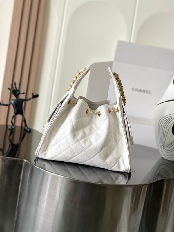 CHANEL 25 Calfskin Hobo Bag Small Handbag white