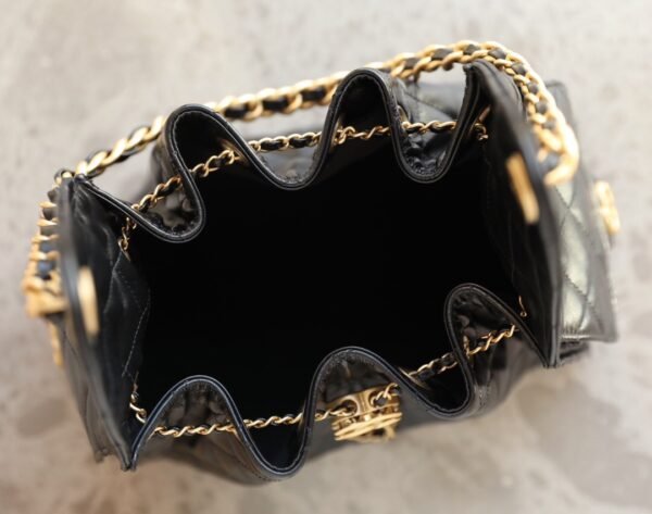 CHANEL 25 Calfskin Hobo Bag Small Handbag