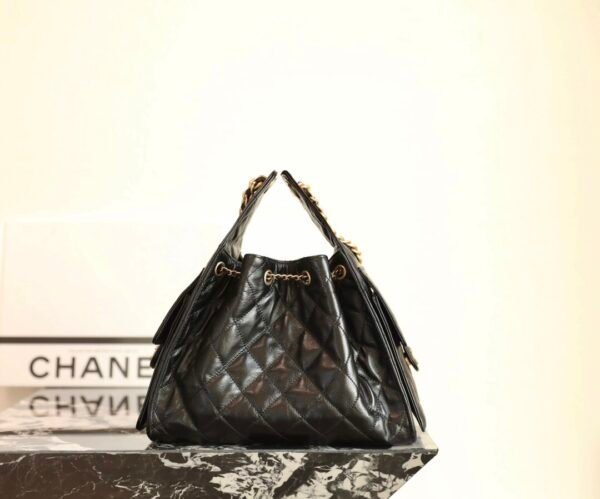 CHANEL 25 Calfskin Hobo Bag Small Handbag