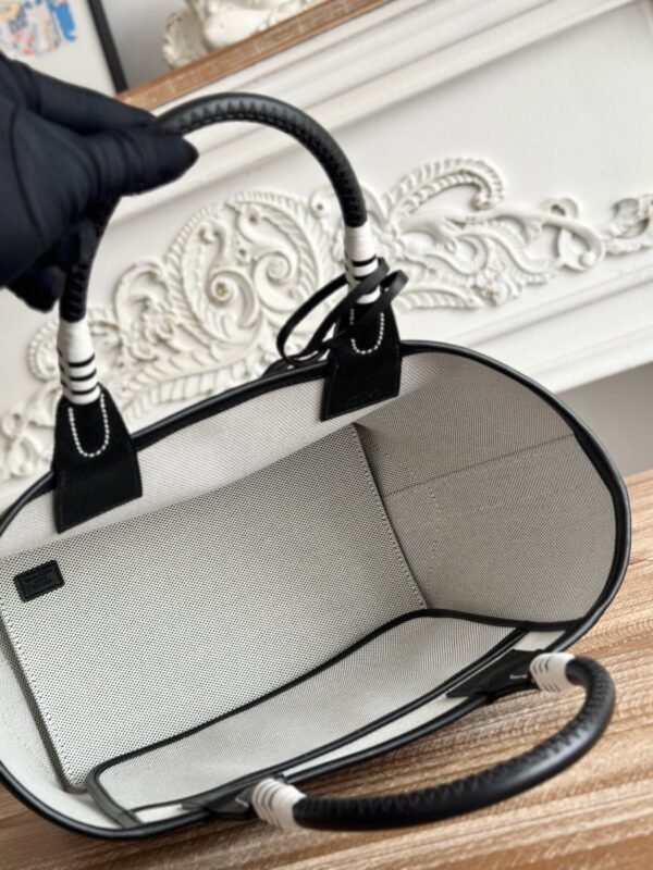 HERMES Steeple 25 bag