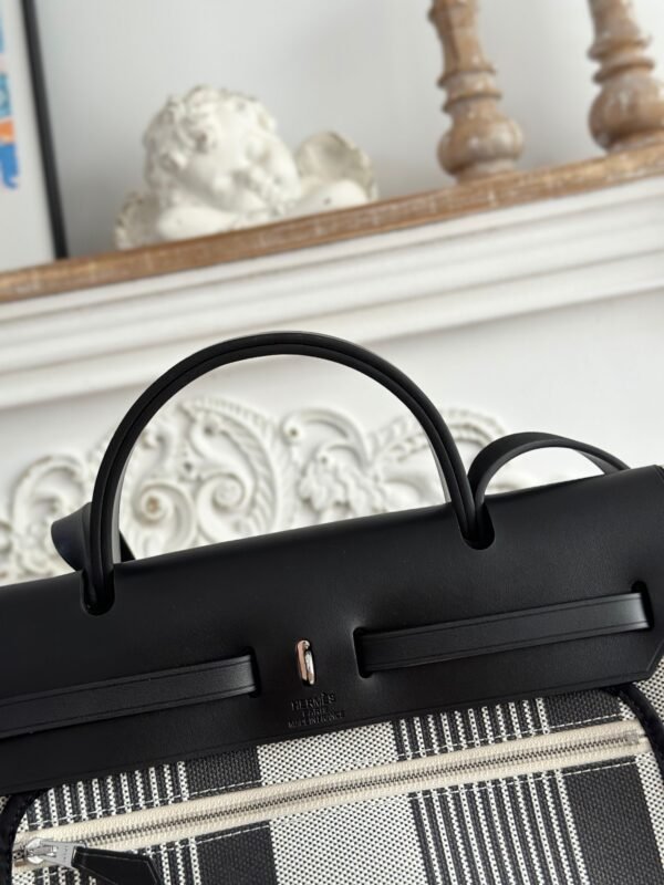 Herbag 31 H Vibration Handbag