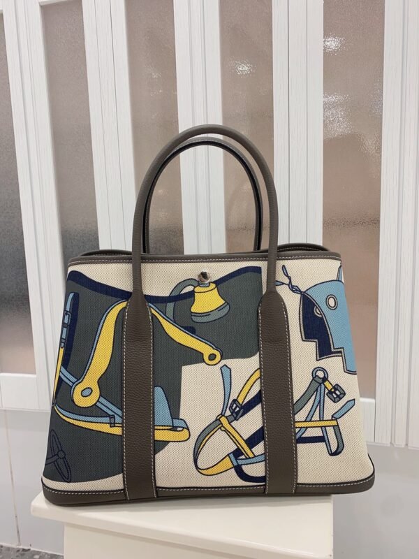 Herbag garden party 36