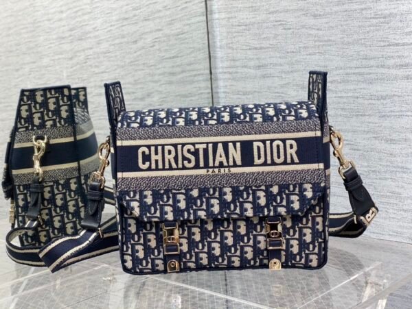 Dior Medium Diorcamp Bag