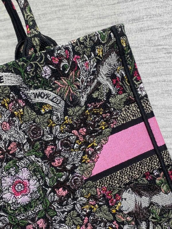 Medium Dior Book Tote