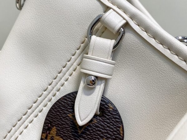 Louis Vuitton CarryAll Cargo Vibe PM M12919