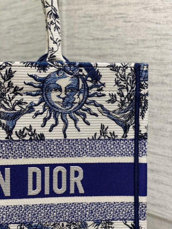 Medium Dior Book Tote