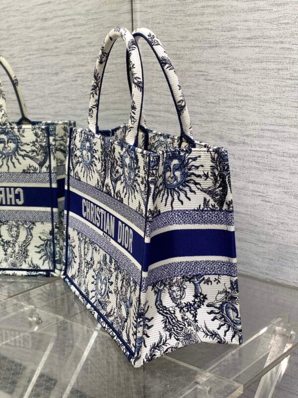 Medium Dior Book Tote