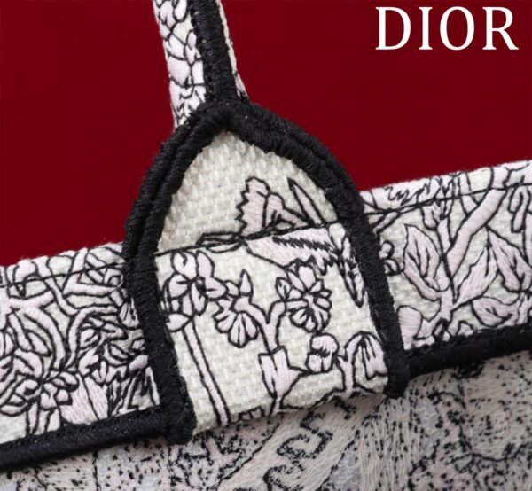 Medium Dior Book Tote