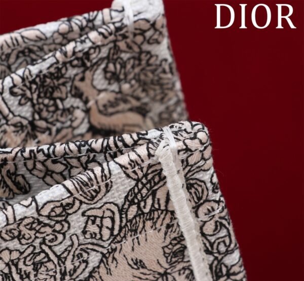 Medium Dior Book Tote