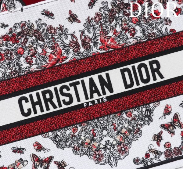 Medium Dior Book Tote