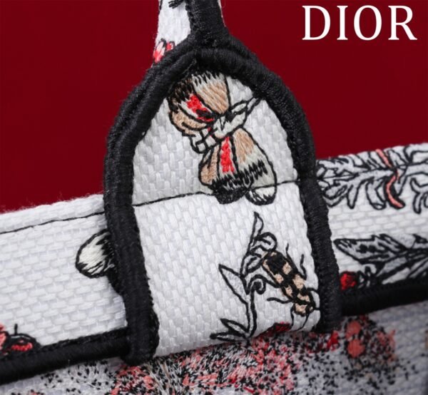 Medium Dior Book Tote