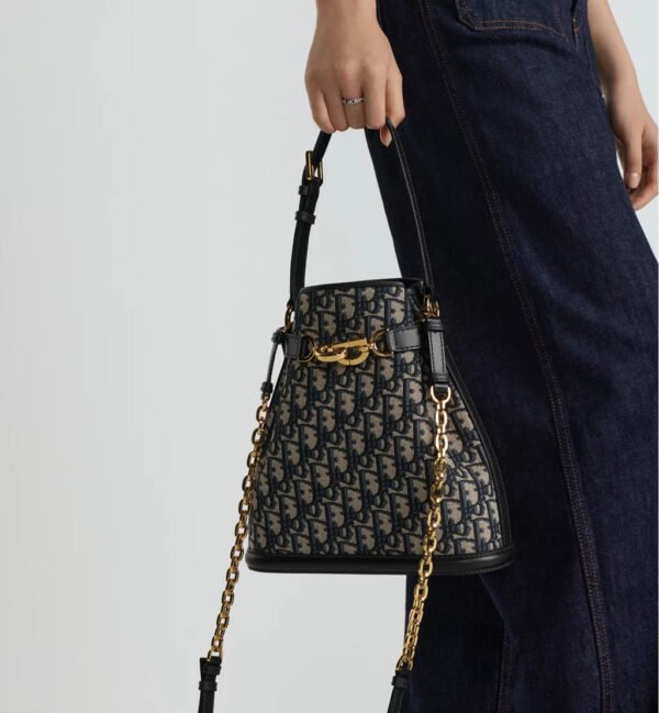 Medium C'est Dior Bag
