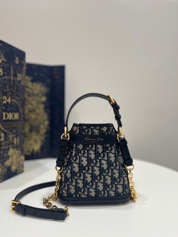 Small C'est Dior Bag Blue Dior Oblique Jacquard Bucket bag