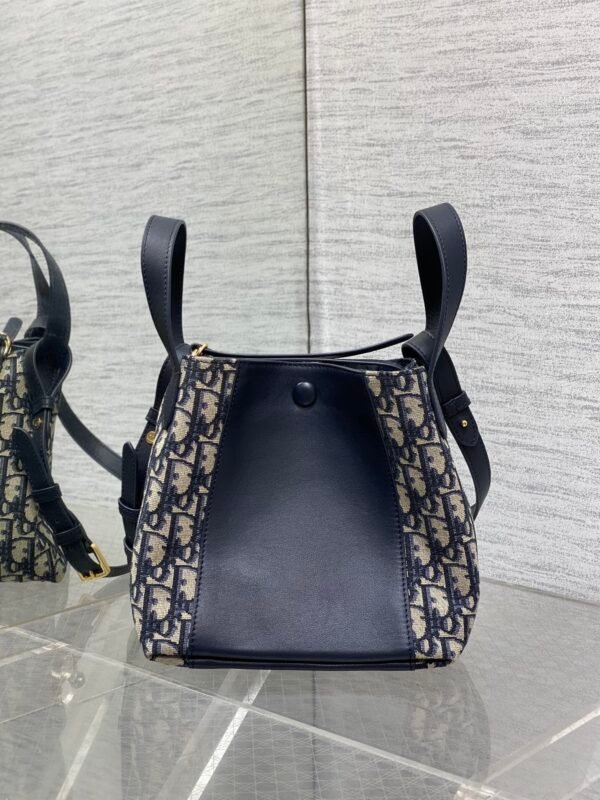 Small Signature Bucket Bag Blue Dior Oblique Jacquard