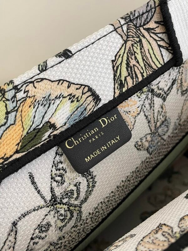 Medium Dior Book Tote