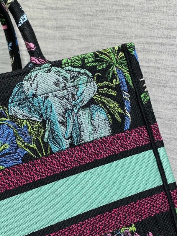 Medium Dior Book Tote