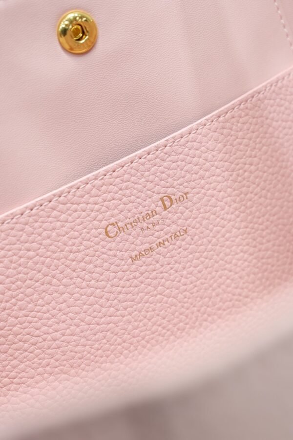 Dior Medium Signature Bucket Bag Pink Grained Calfskin