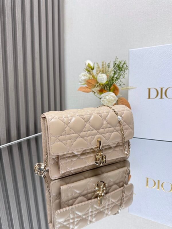 My Dior Daily Pouch with Chain Apricot color